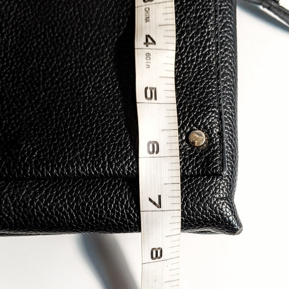 a.n.a Black Crossbody Bag - Picture 5 of 8